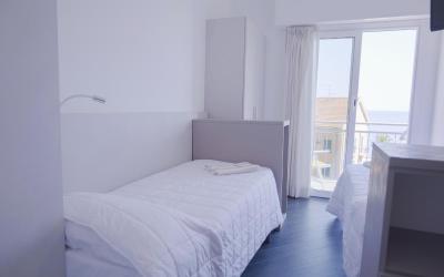 Camera Familiare con Balcone