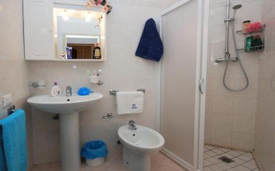 Appartamento con 2 Camere da Letto Appartamento con 2 Camere da Letto