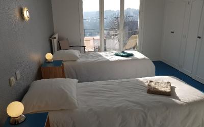 Chambre Double ou Lits Jumeaux avec Balcon Chambre Double ou Lits Jumeaux avec Balcon