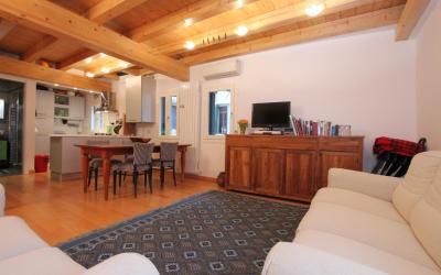 Appartamento con 2 Camere da Letto