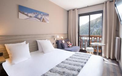 Chambre Double avec Lit d'Appoint