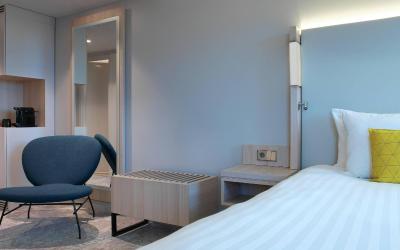 Chambre Lit King-Size Exu00e9cutive - Navette Au00e9roport Gratuite Chambre Lit King-Size Exu00e9cutive - Navette Au00e9roport Gratuite