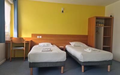 Chambre Lits Jumeaux pour Personnes u00e0 Mobilitu00e9 Ru00e9duite
