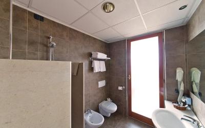 Monolocale con Vista Lago Parziale