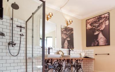 Chambre Lit Queen-Size avec Balcon