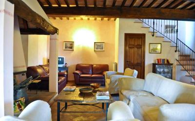 Appartamento con 3 Camere da Letto