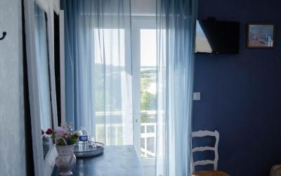 Chambre Quadruple avec Douche