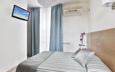 Camera Singola Deluxe con Balcone 