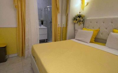 Chambre Deluxe (2 Adultes + 1 Enfant) Chambre Deluxe (2 Adultes + 1 Enfant)