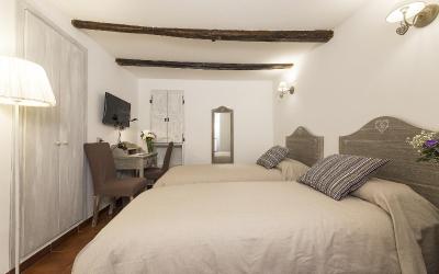 Camera Doppia con Letti Singoli con Bagno Privato 