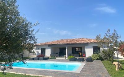 Villa avec Piscine Privu00e9e Villa avec Piscine Privu00e9e