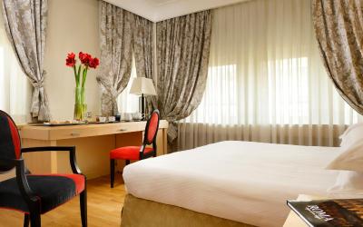 Camera Matrimoniale Superior con Vista Cittu00e0 