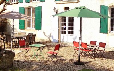 Chambre Double ou Lits Jumeaux - Vue sur Jardin Chambre Double ou Lits Jumeaux - Vue sur Jardin