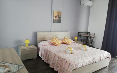 Camera Matrimoniale con Bagno Privato