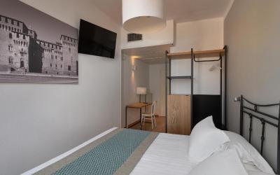 Camera Matrimoniale/Doppia con Letti Singoli con Vista Cittu00e0 