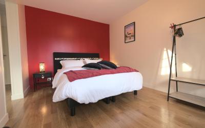 Chambre Double Deluxe (2 Adultes + 1 Enfant)