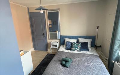 Chambre Lit Queen-Size - Vue sur Jardin