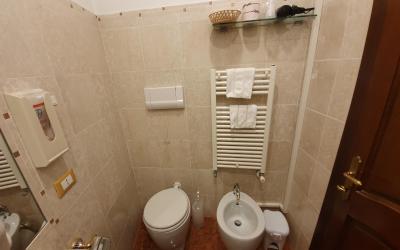 Camera Matrimoniale Queen 