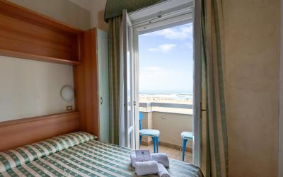 Camera Matrimoniale/Doppia con Letti Singoli con Vista Mare 