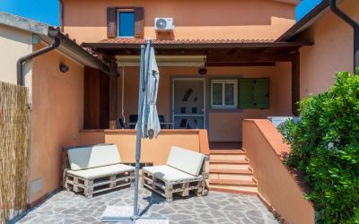 Appartamento con 2 Camere da Letto Appartamento con 2 Camere da Letto