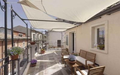 Appartamento con Terrazza Appartamento con Terrazza