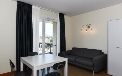 Monolocale con Balcone, Accesso Spiaggia e Parcheggio