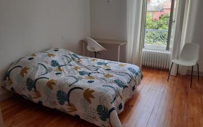 Chambre Double avec Salle de Bains Commune