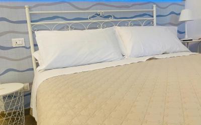 Camera Tripla Deluxe 