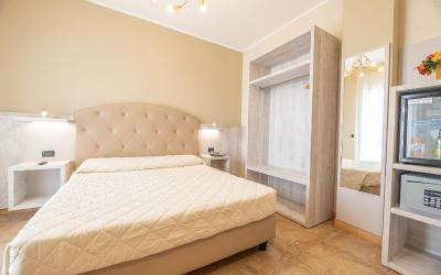 Camera Matrimoniale con Balcone