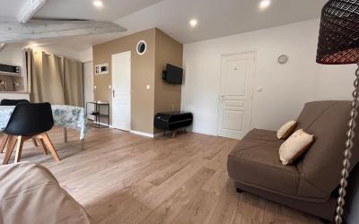 Studio Triple Standard Studio Triple Standard