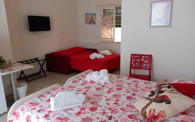 Camera Familiare con Bagno Privato