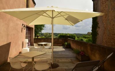 Chambre Lit King-Size - Accessible aux Personnes u00e0 Mobilitu00e9 Ru00e9duite