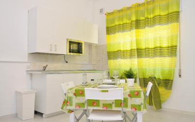 Appartamento con 2 Camere da Letto