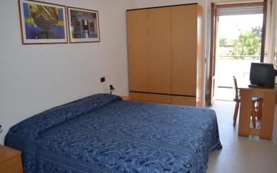 Camera Matrimoniale/Doppia con Letti Singoli Senza Aria Condizionata