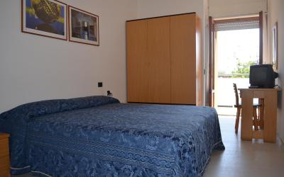 Camera Comfort Matrimoniale/Doppia con Letti Singoli