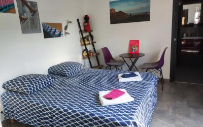 Chambre Double avec Salle de Bains Privative Extu00e9rieure Chambre Double avec Salle de Bains Privative Extu00e9rieure