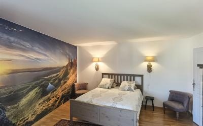 Chambre Lit Queen-Size - Vue sur Jardin