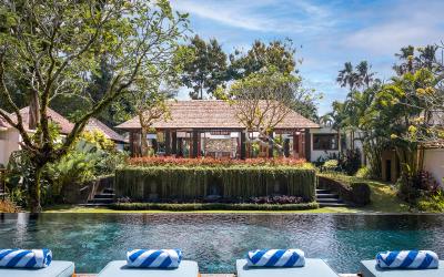 Vila 5 Kamar Tidur dengan Kolam Renang Pribadi