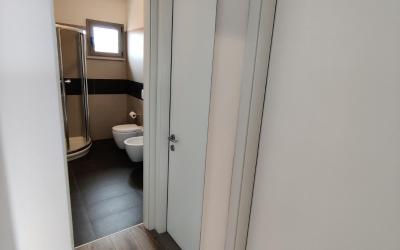 Monolocale Deluxe con Balcone e Vista Lago e Montagna 