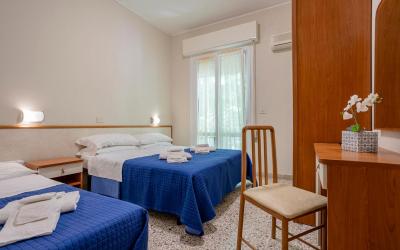 Camera Tripla con Balcone