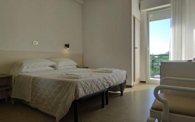 Camera Matrimoniale con Balcone