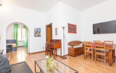 Appartamento con 2 Camere da Letto Appartamento con 2 Camere da Letto