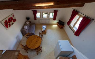 Studio avec mezzanine