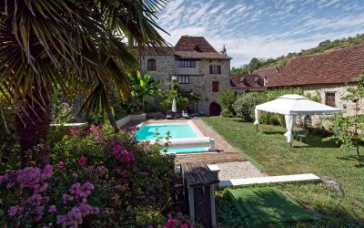 Chambre Double - Vue sur Piscine