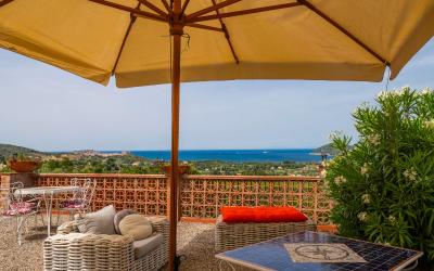 Villa con Vista Mare