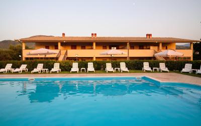 Appartamento con Vista Piscina 