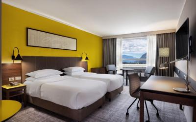 Camera Deluxe Doppia con Letti Singoli