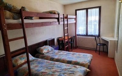 Chambre Quadruple avec Salle de Bains Privative Chambre Quadruple avec Salle de Bains Privative