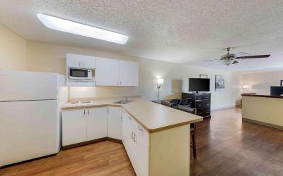 Studio with 2 Double Beds - Non-Smoking