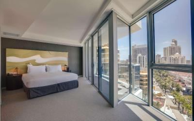 Ocean View Suite with Executive Lounge Access